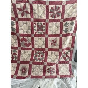 Vtg 80’s HAND MADE Quilt Feedsack Calico Patchwork DEAR JANE Style Red Blue Gray